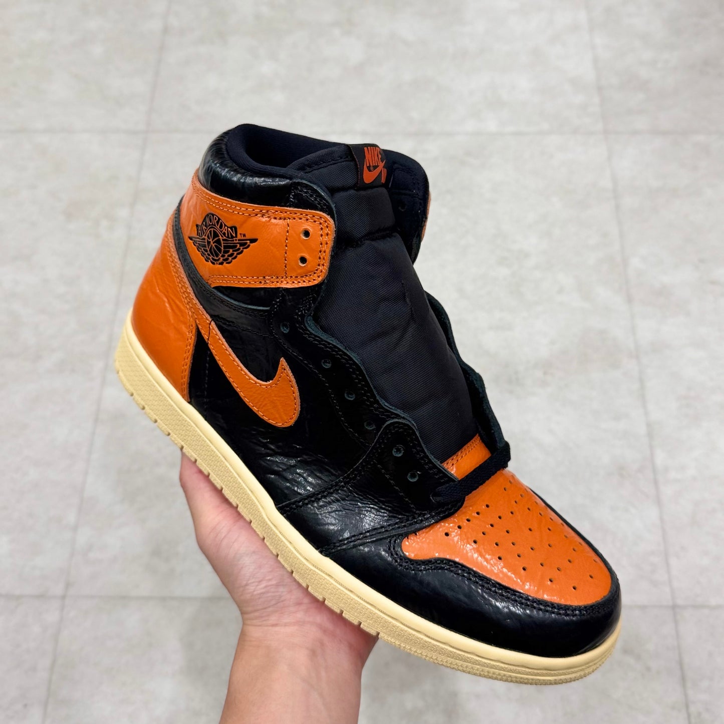 555088-028 Nike Air Jordan 1 Shattered Backboard 3.0