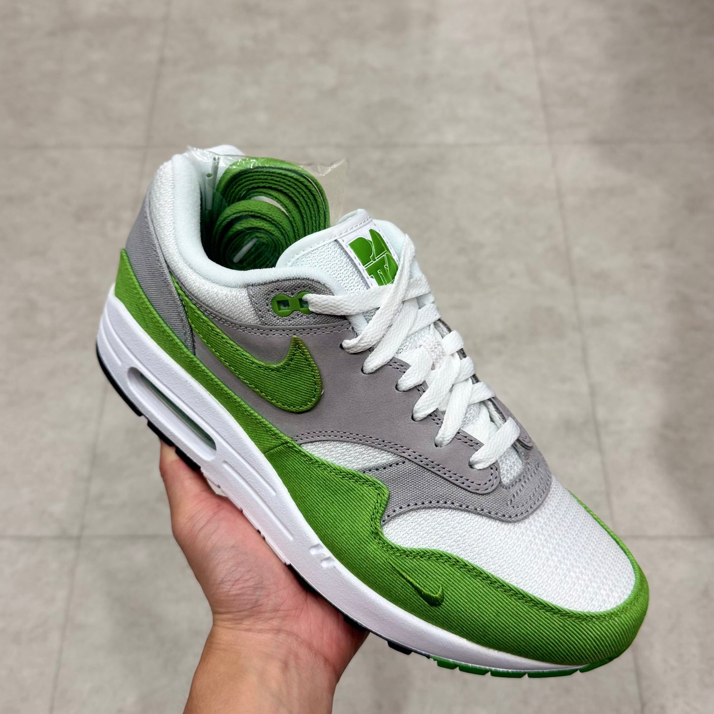 HF1012-300 Nike Air Max 1 Patta Chlorophyll 2024