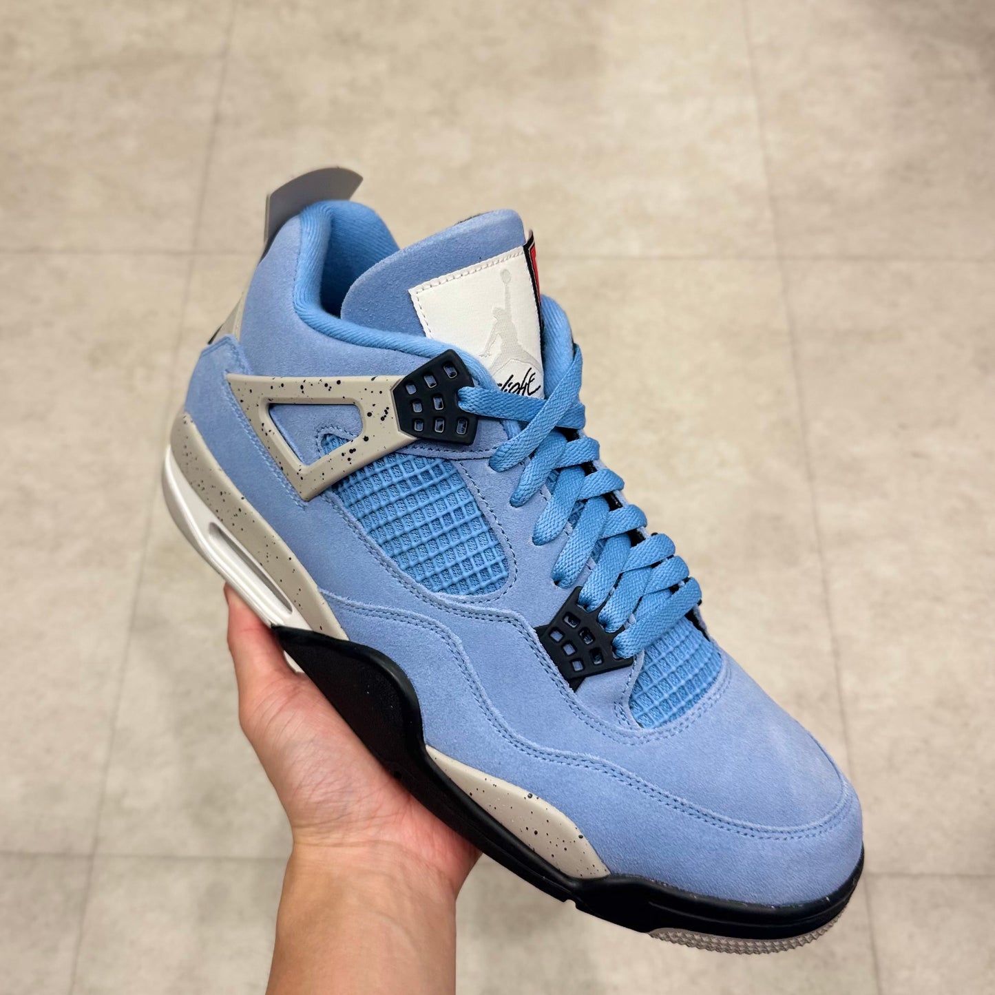 CT8527-400 Nike Air Jordan 4 UNC