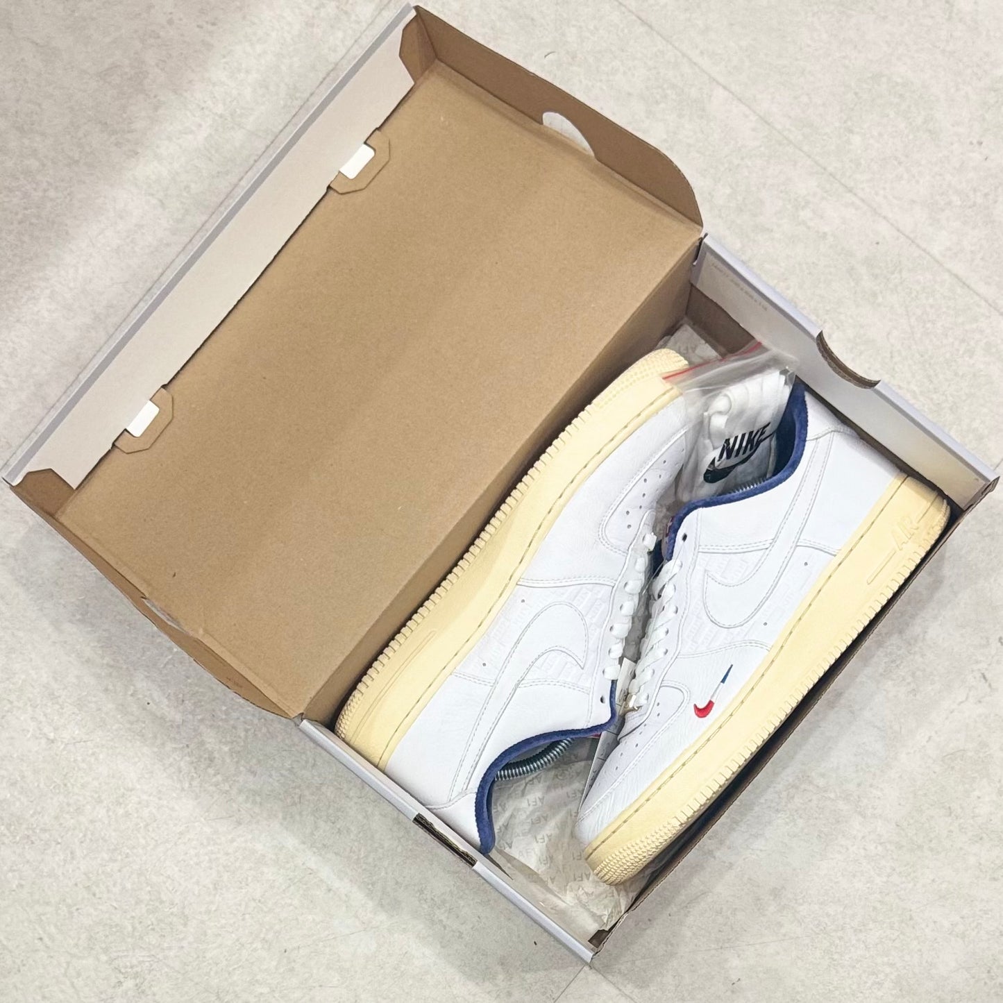 CZ7927-100 Nike Air Force 1 Kith Paris