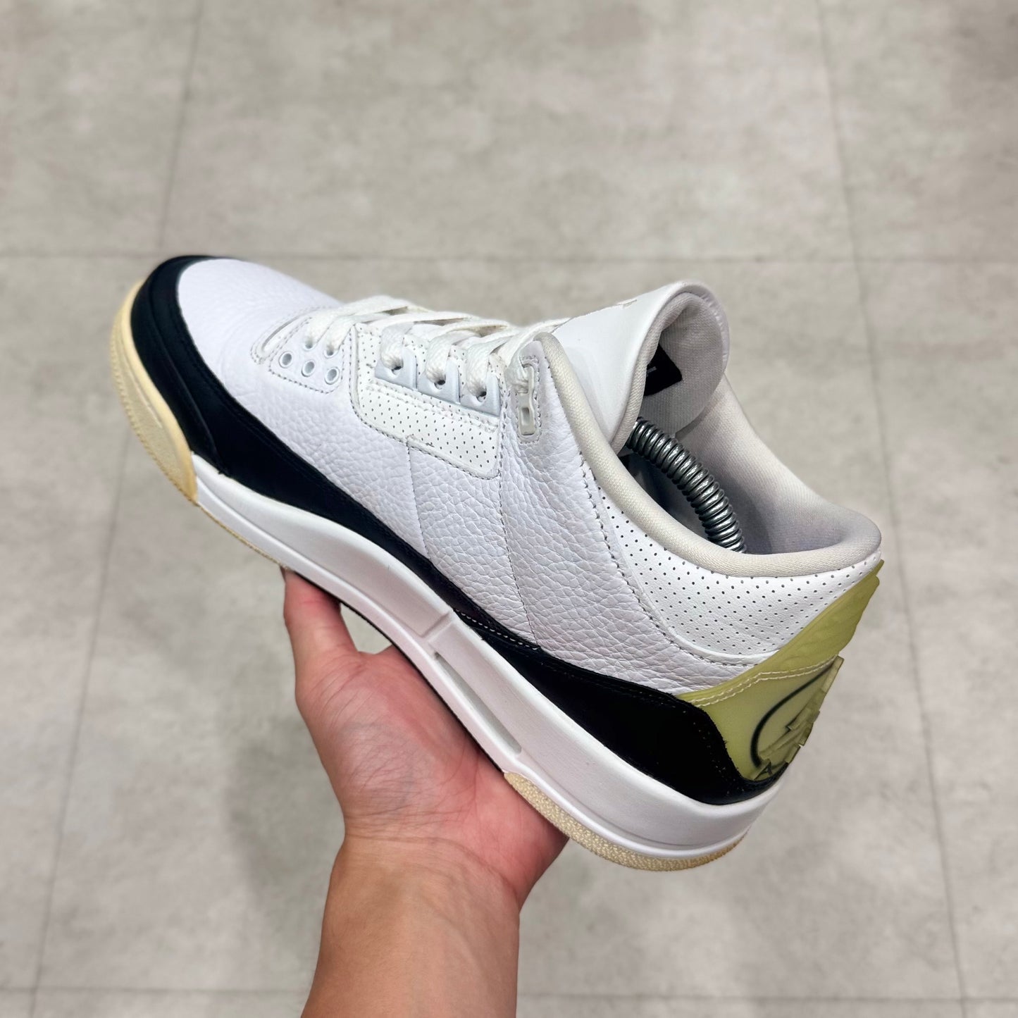 DA3595-100 Nike Air Jordan 3 Fragment