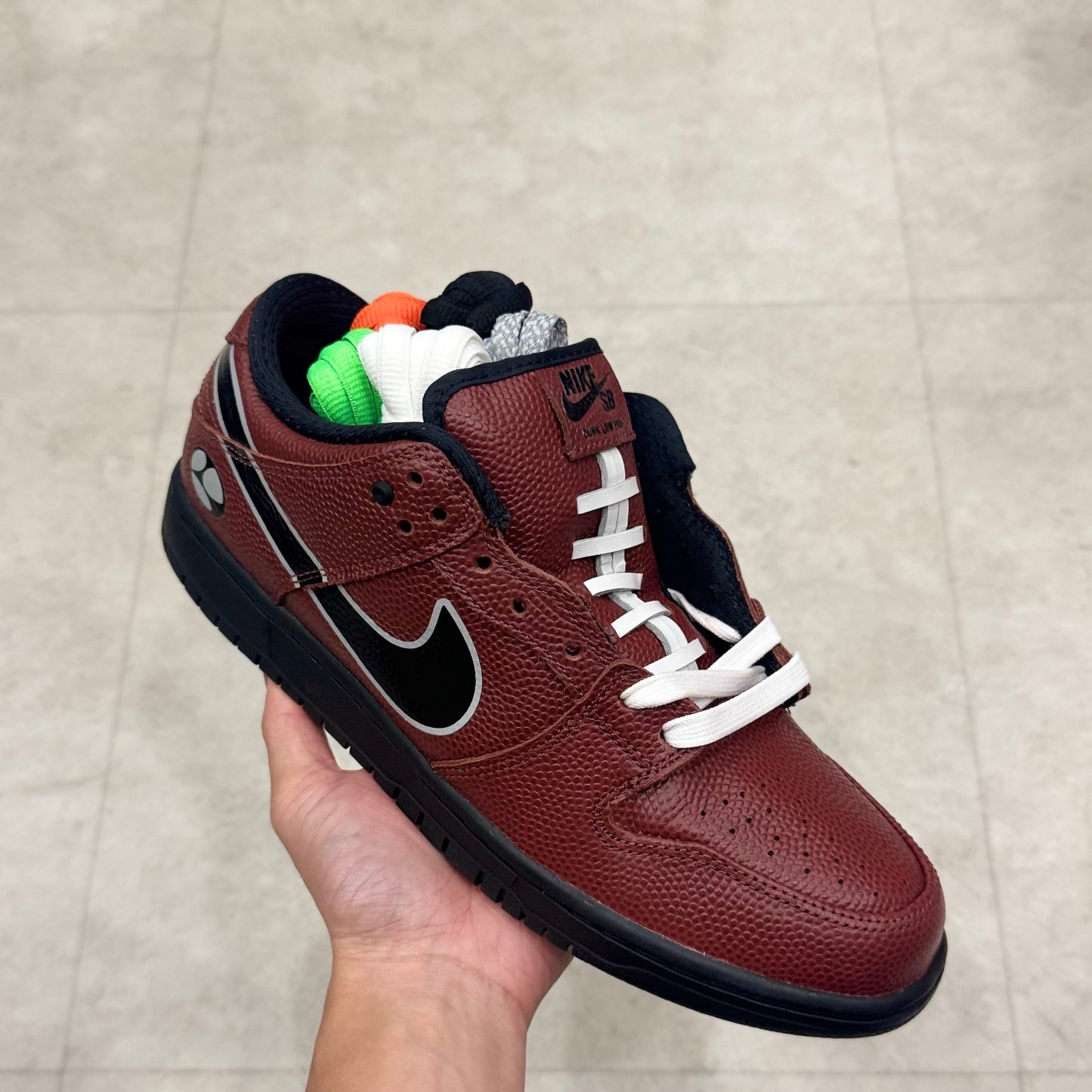 HJ4131-200 Nike SB Dunk Limosine Skateboards
