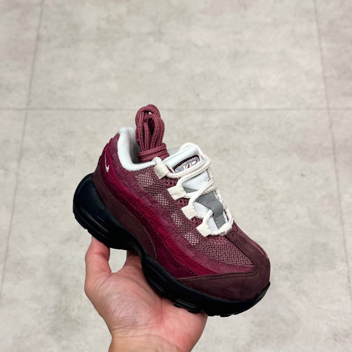 IO4643-200 Nike Air Max 95 TD Kith El Dorado