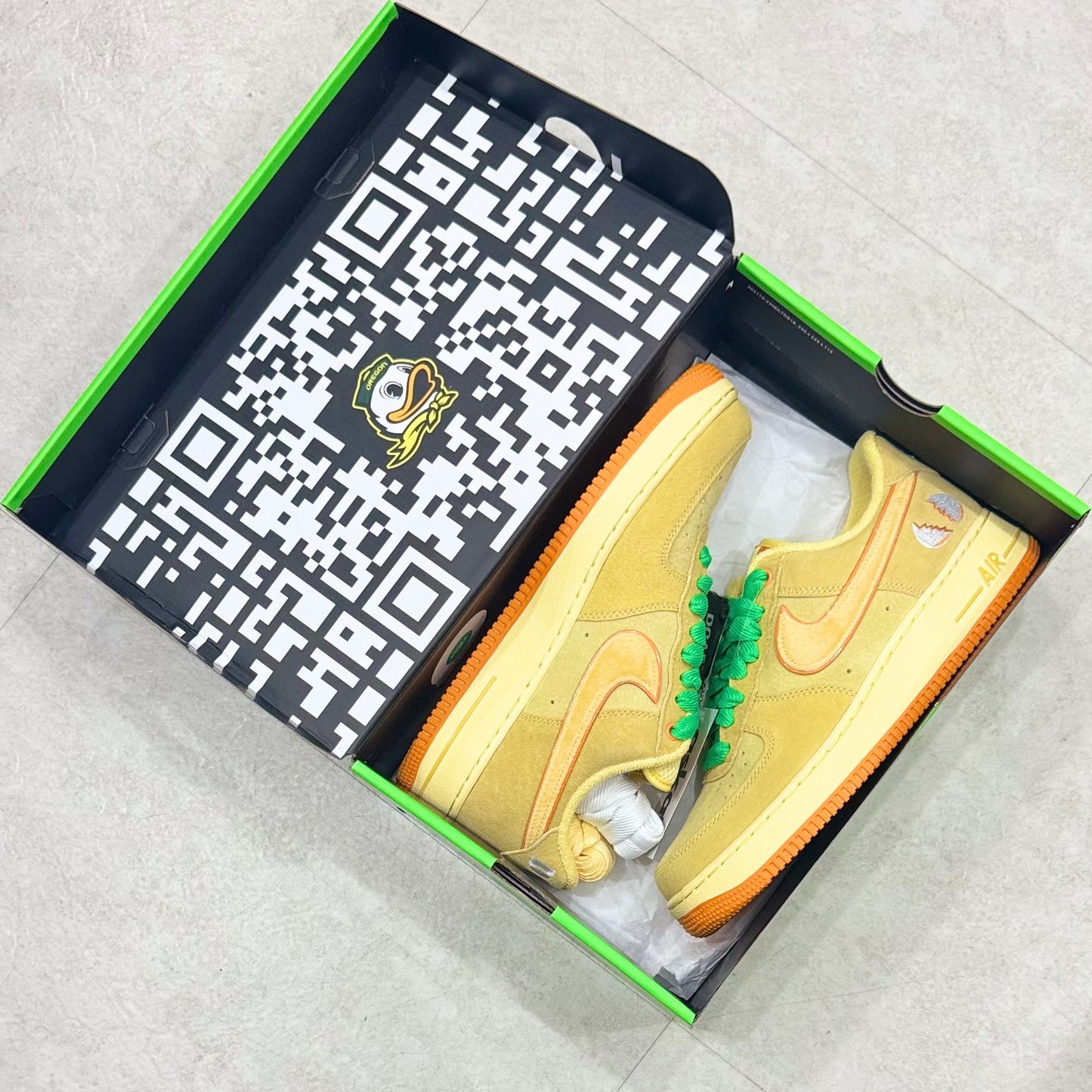 IU7612-700 Nike Air Force 1 Division Street Duck Or Egg