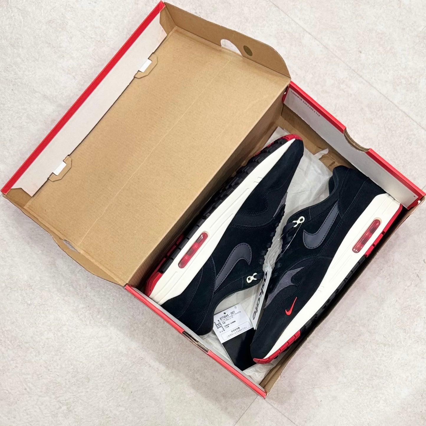 875844-007 Nike Air Max 1 Bred 2018