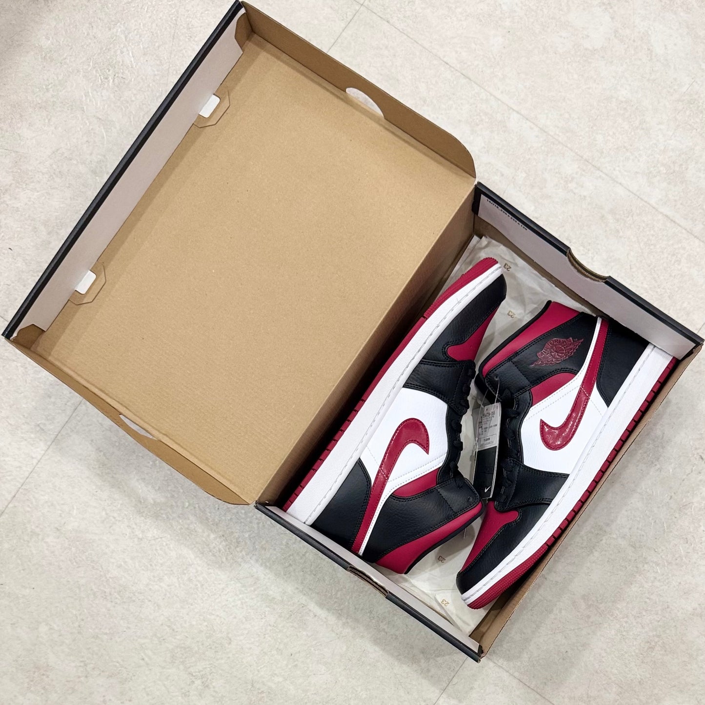554724-066 Nike Air Jordan 1 Noble Red 2020