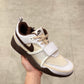 HQ3073-100 Nike Zoom Field Jaxx Travis Scott Light Chocolate