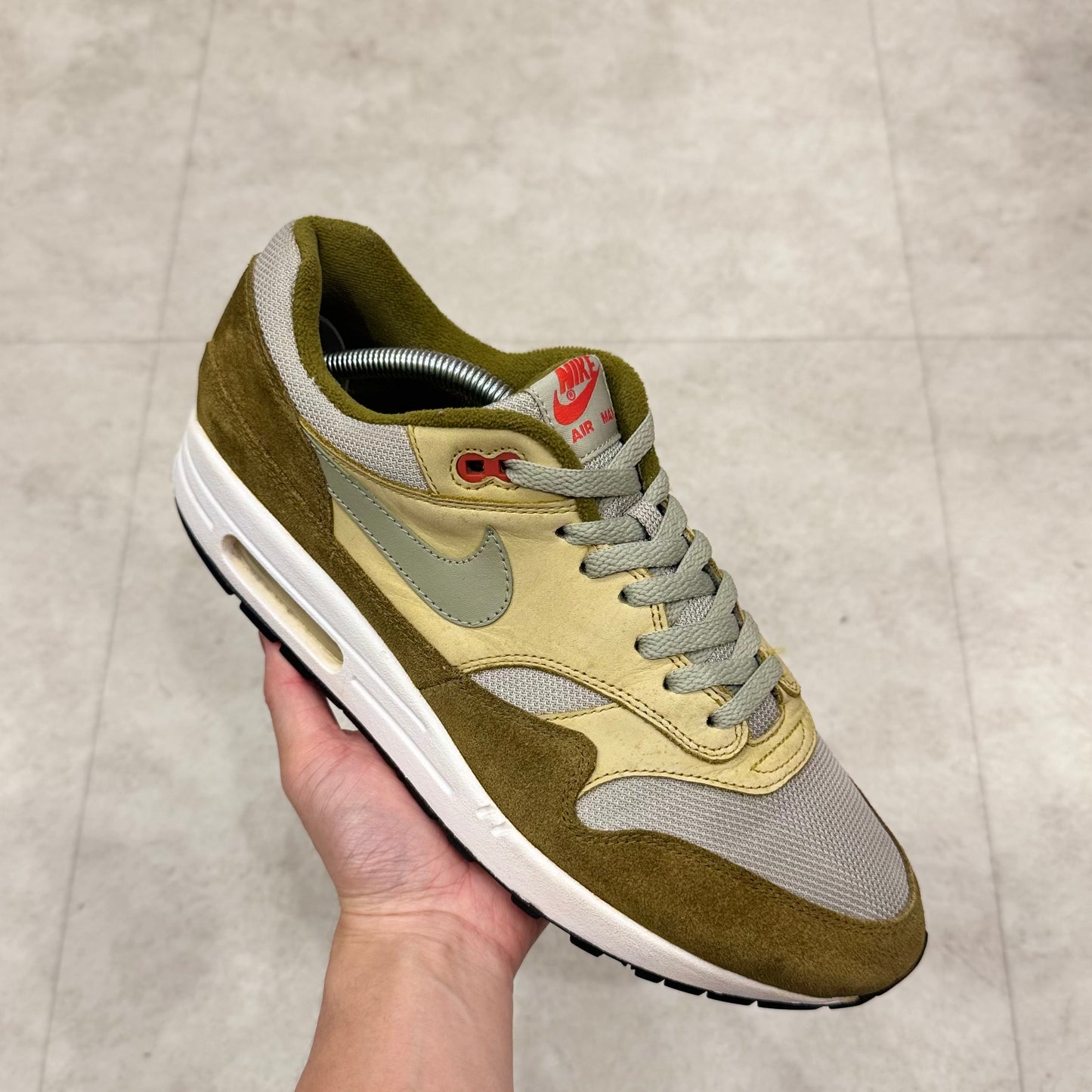 908366-300 Nike Air Max 1 Greek Curry