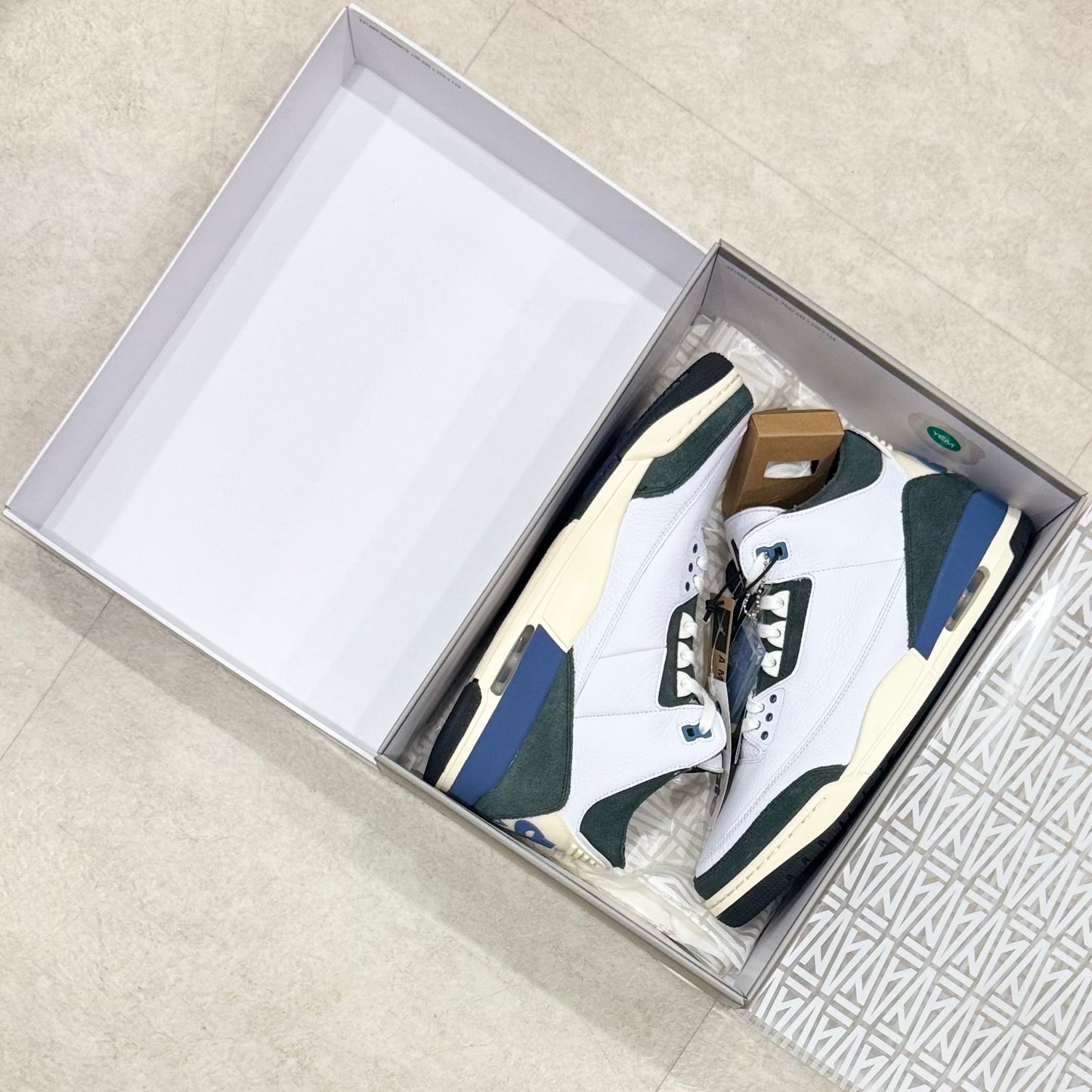 HV8571-100 Nike Air Jordan 3 A Ma Maniere Diffused Blue