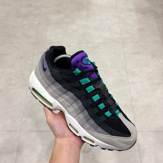 609048-030 Nike Air Max 95 Reverse Grape