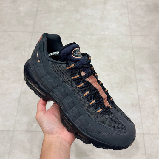 HQ6457-001 Nike Air Max 95 Central Cee