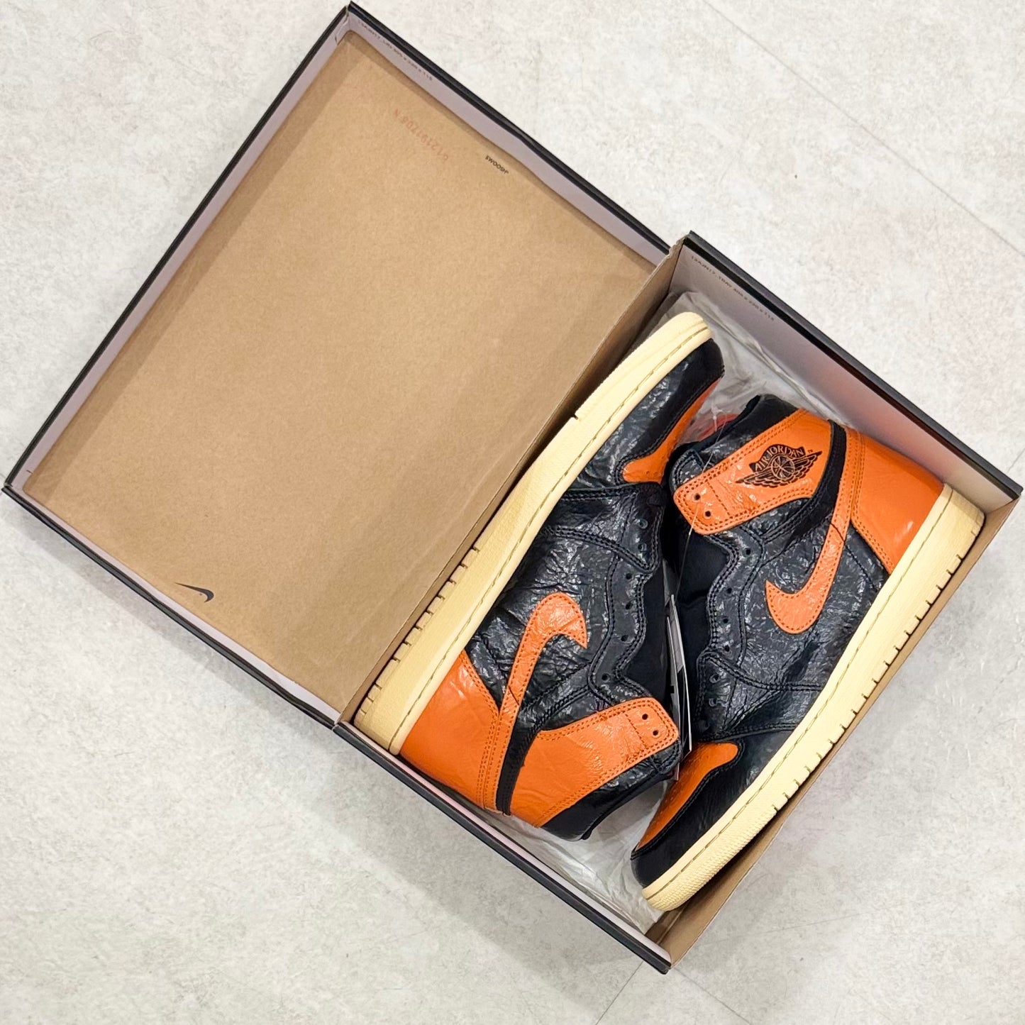 555088-028 Nike Air Jordan 1 Shattered Backboard 3.0