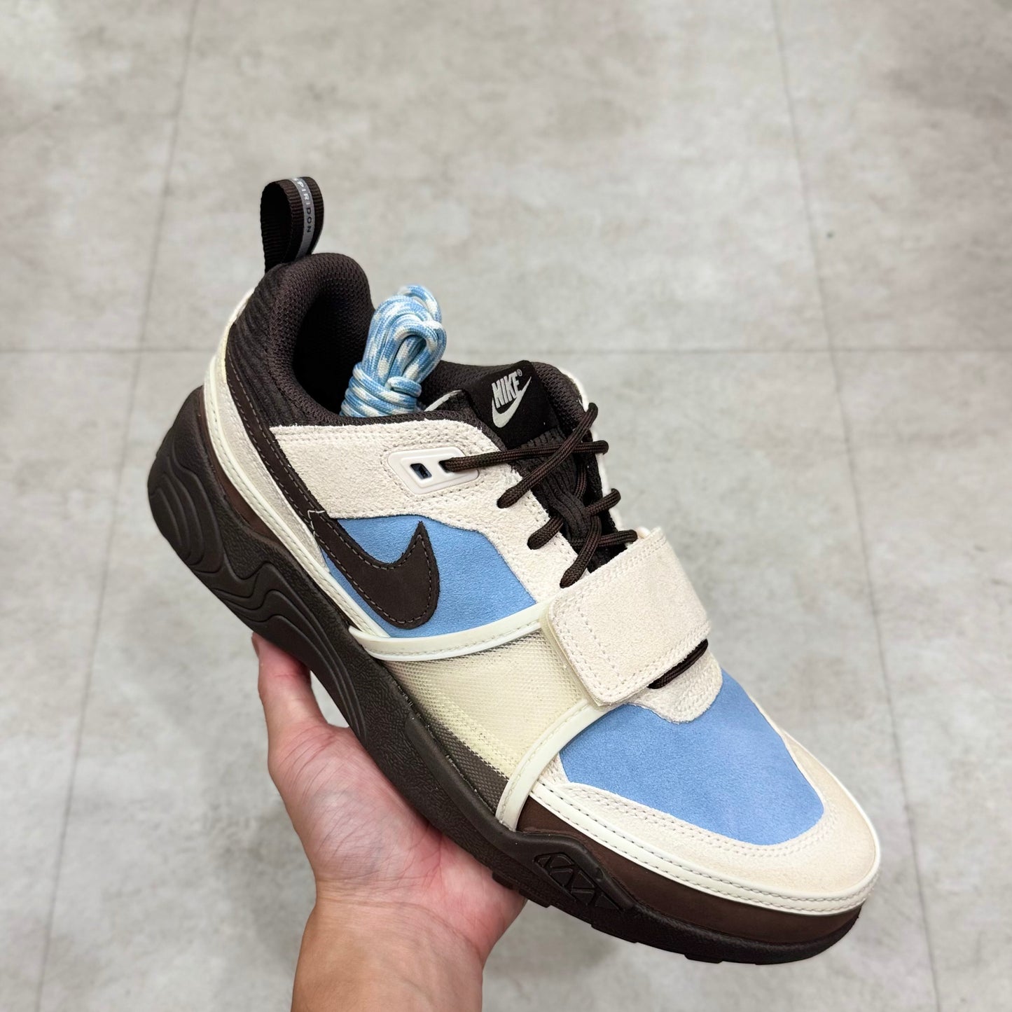 HQ3072-400 Nike Zoom Field Jaxx Leche Blue