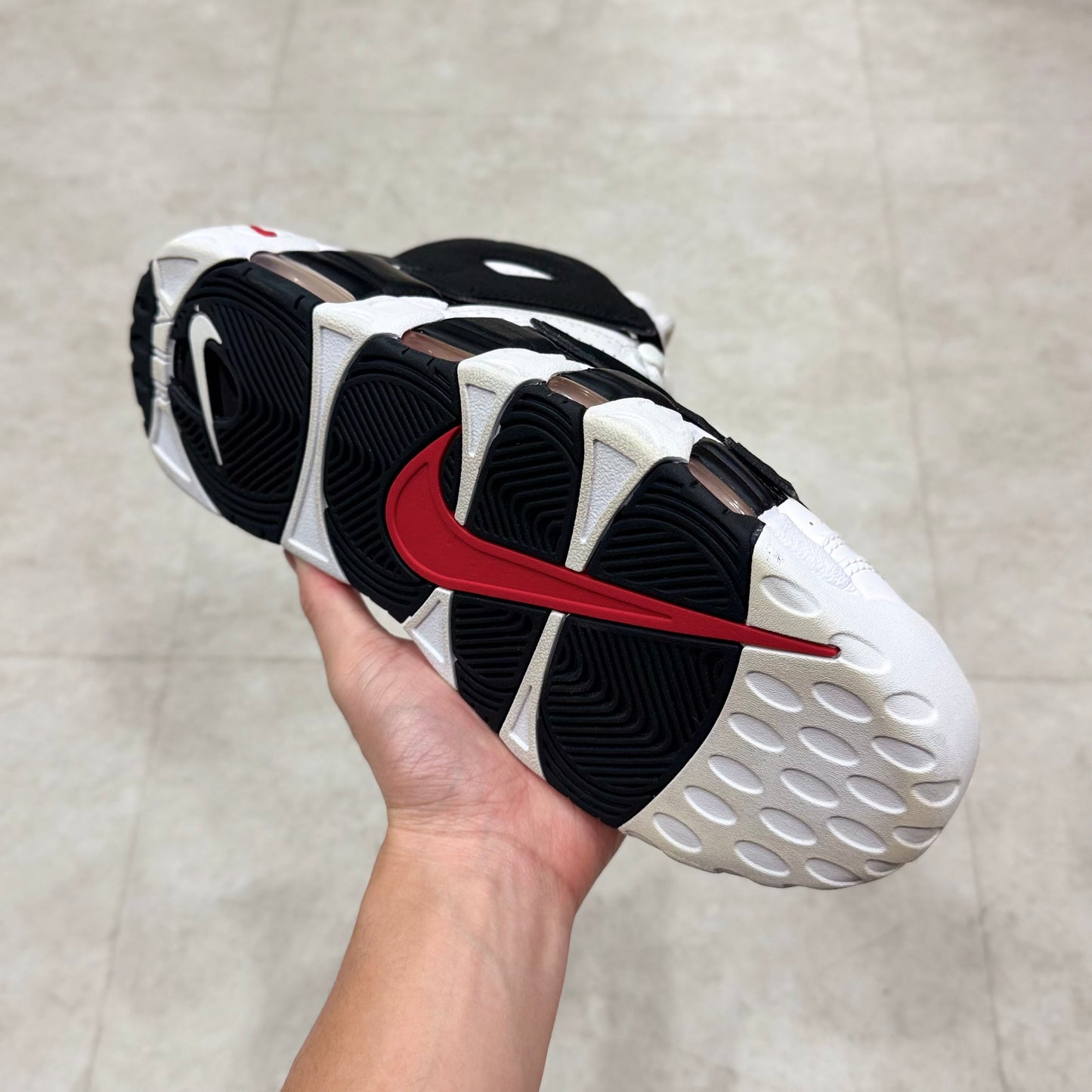 414962-105 Nike Air More Uptempo Panda 2020