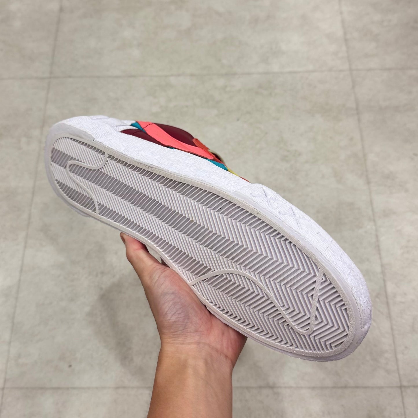 DM7901-600 Nike Blazer Sacai Kaws Team Red