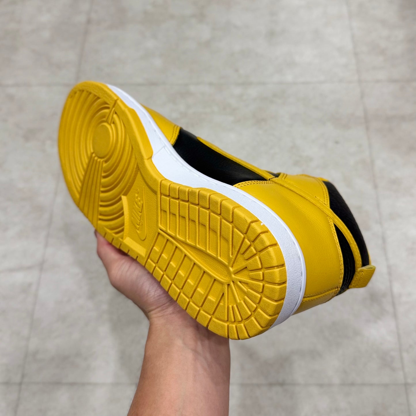 HJ4320-001 Nike Dunk Wu-Tang Clan