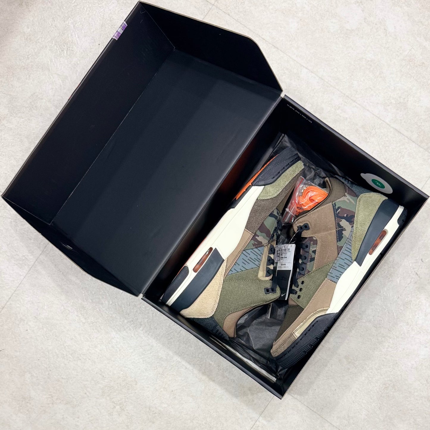 DO1830-200 Nike Air Jordan 3 Patchwork