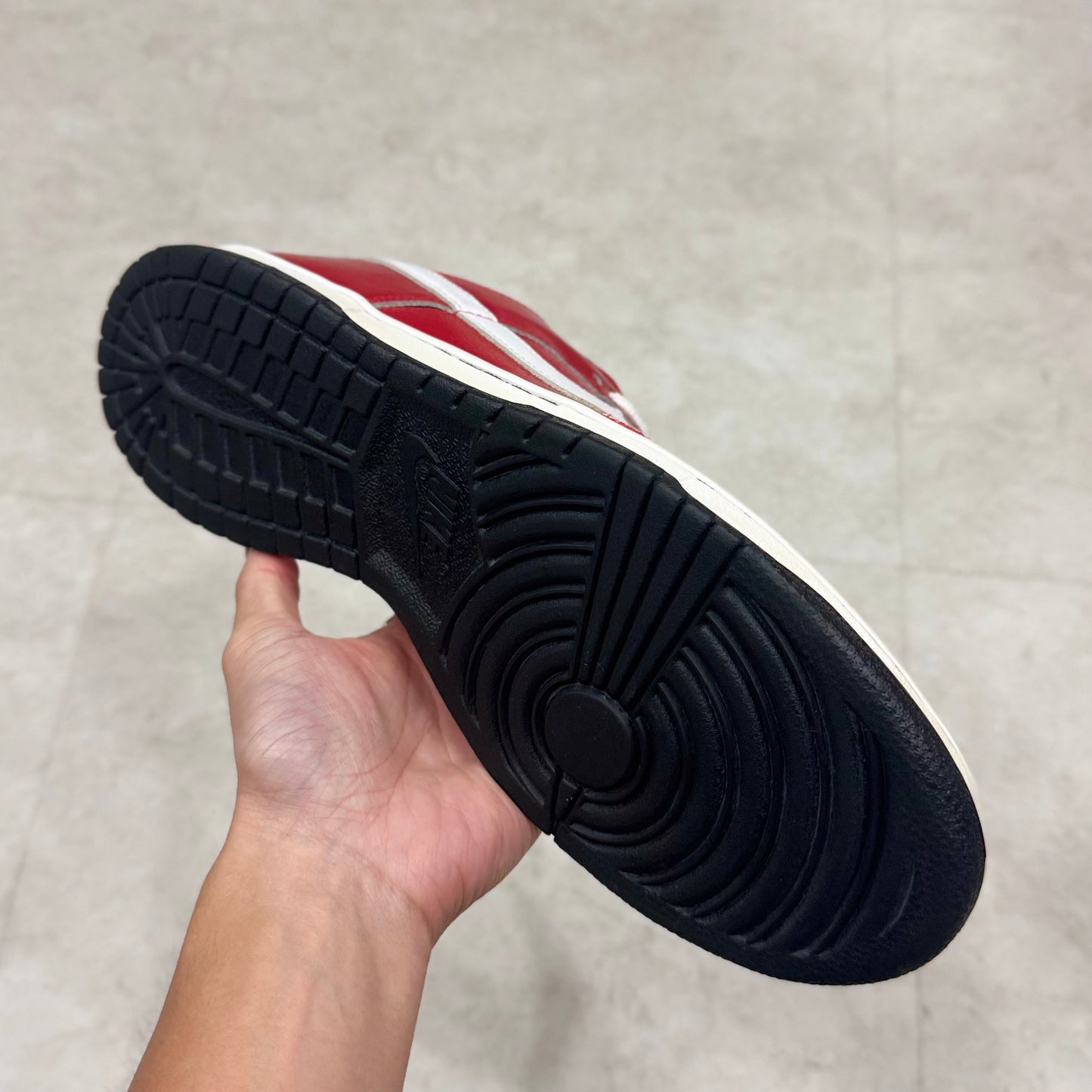 313170-611 Nike SB Dunk E.T. Kuwahara