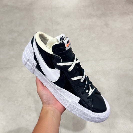 DM6443-001 Nike Blazer Sacai