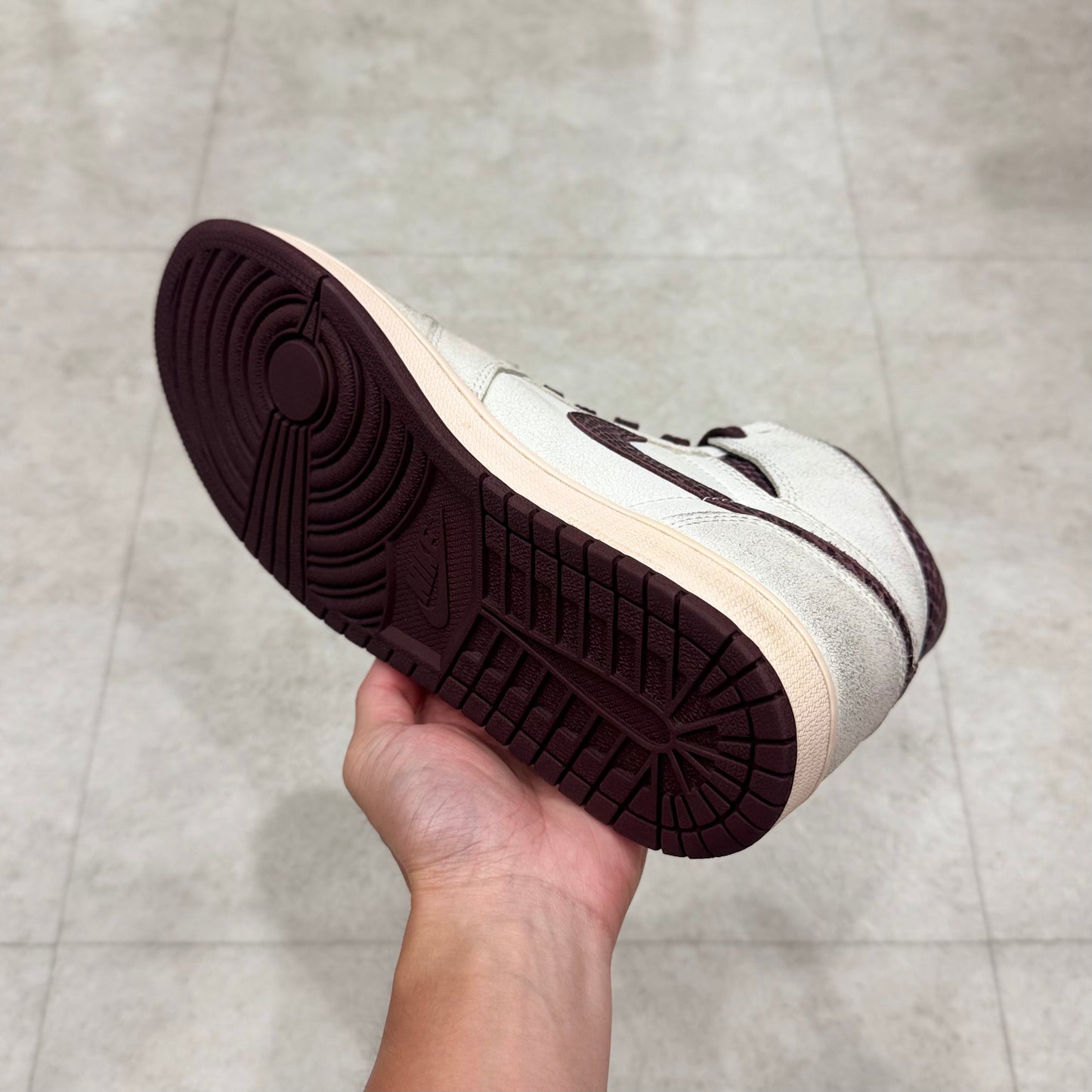 DO7097-100 Nike Air Jordan 1 A Ma Maniere