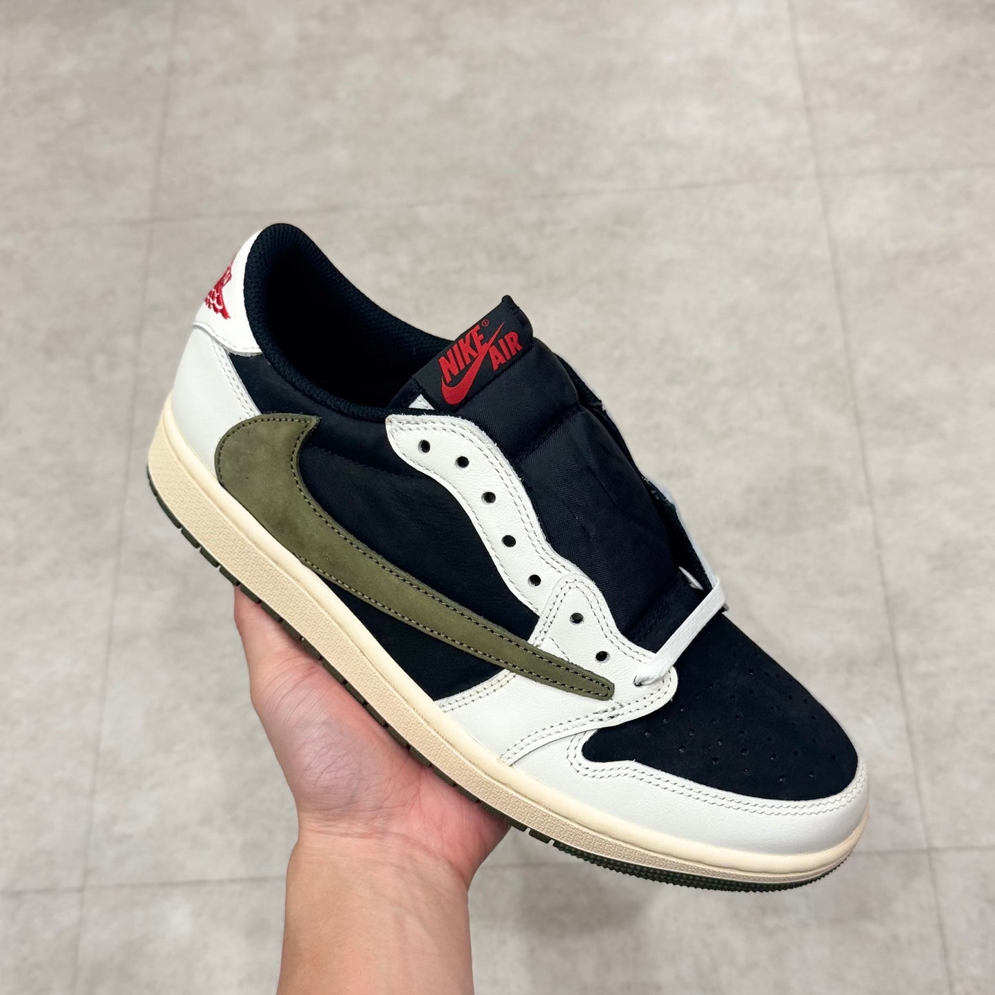 DZ4137-106 Nike Air Jordan 1 Travis Scott Medium Olive