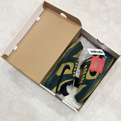 HQ8487-300 Nike SB Dunk Supreme