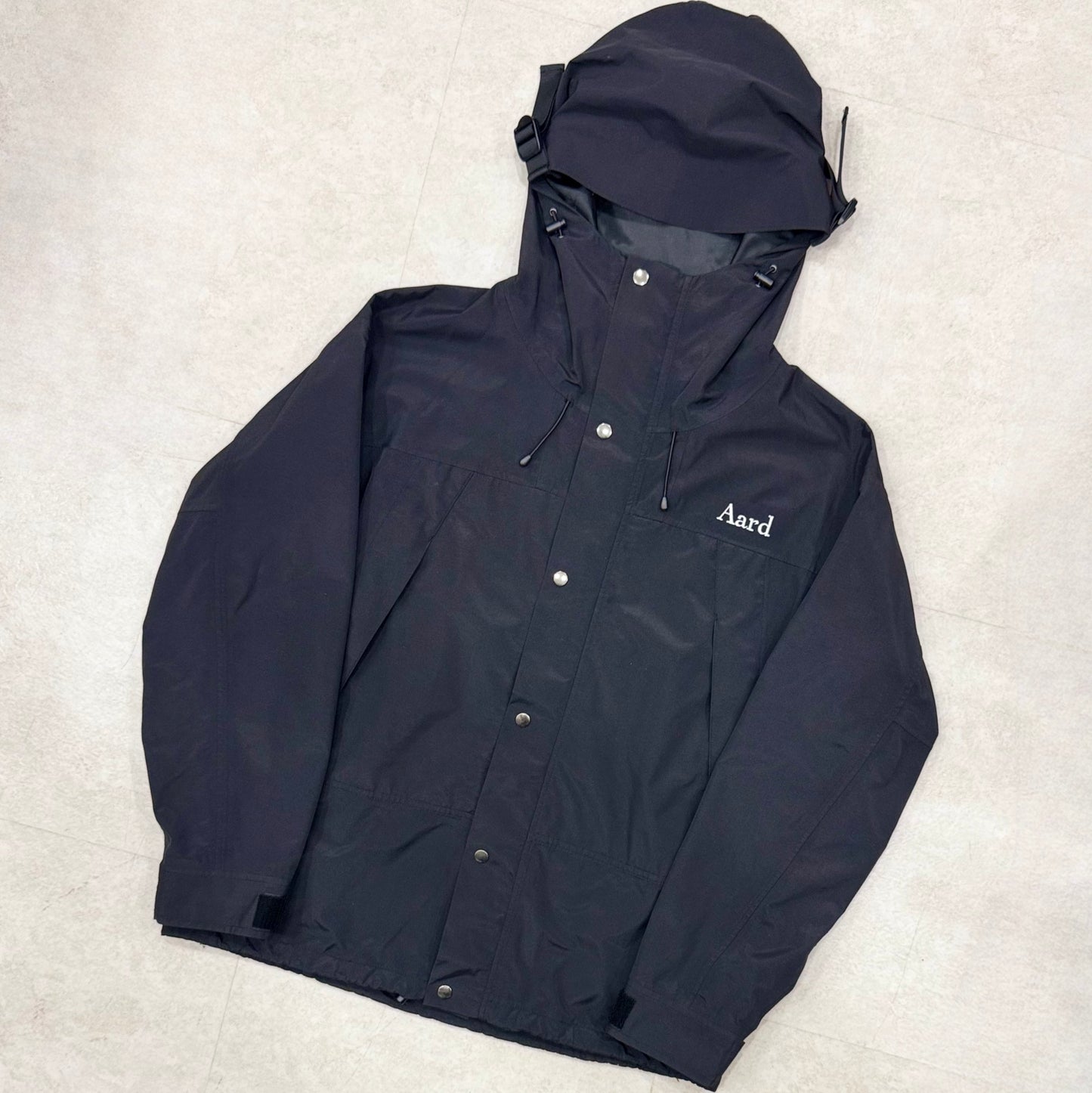 Aard Tokyo Logo Mountain Jacket Black