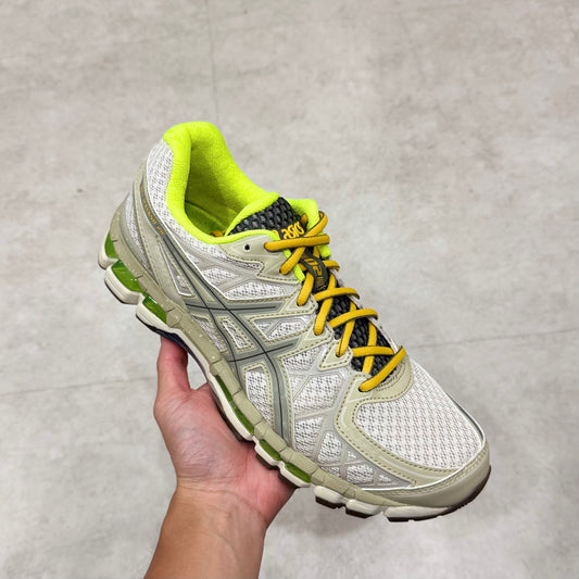1203A621-201 Gel-Kayano 20 Bodega