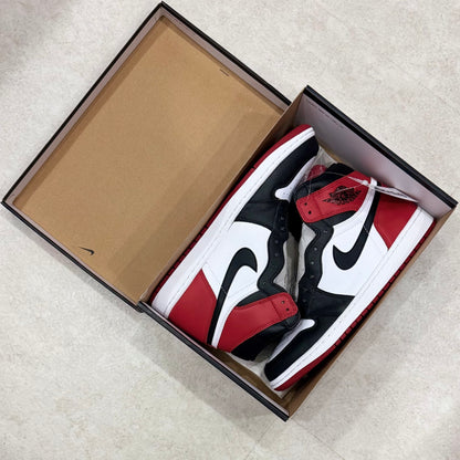 555088-125 Nike Air Jordan 1 Black Toe 2016