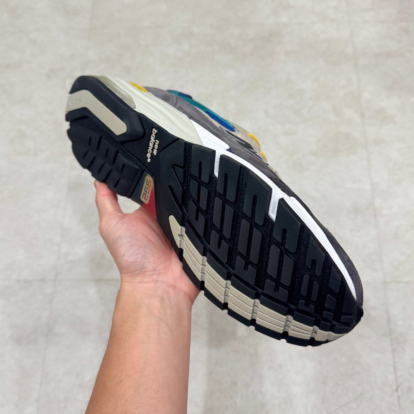 M992RR New Balance 992 Billy's ENT