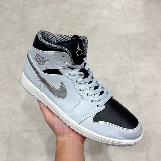 554724-032 Nike Air Jordan 1 Pure Platinum  2016