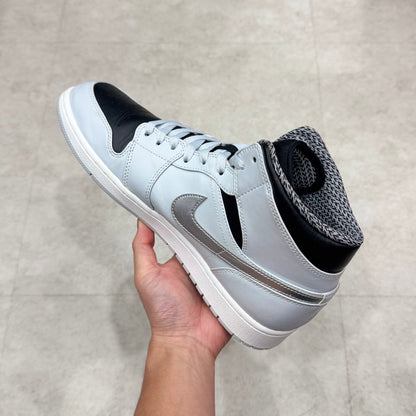 554724-032 Nike Air Jordan 1 Pure Platinum  2016