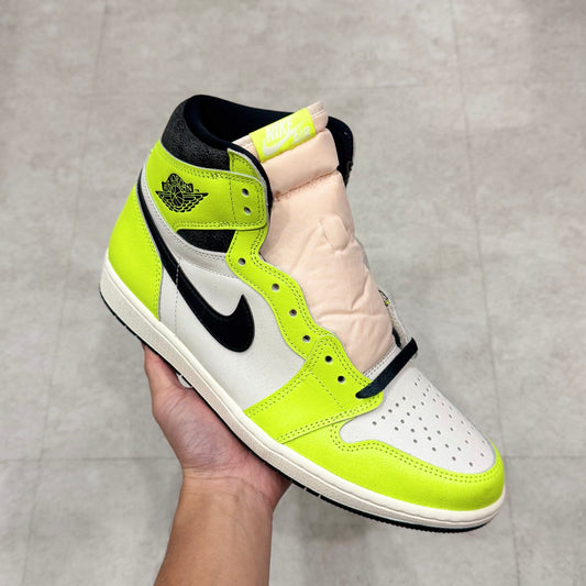 555088-702 Nike Air Jordan 1 Volt 2022