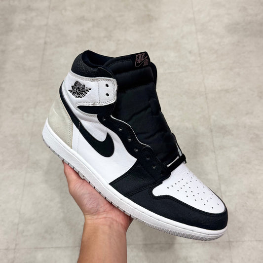 555088-108 Nike Air Jordan 1 Bleached Coral 2022