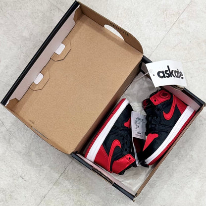 FD5305-061 Nike Air Jordan 1 Satin Bred