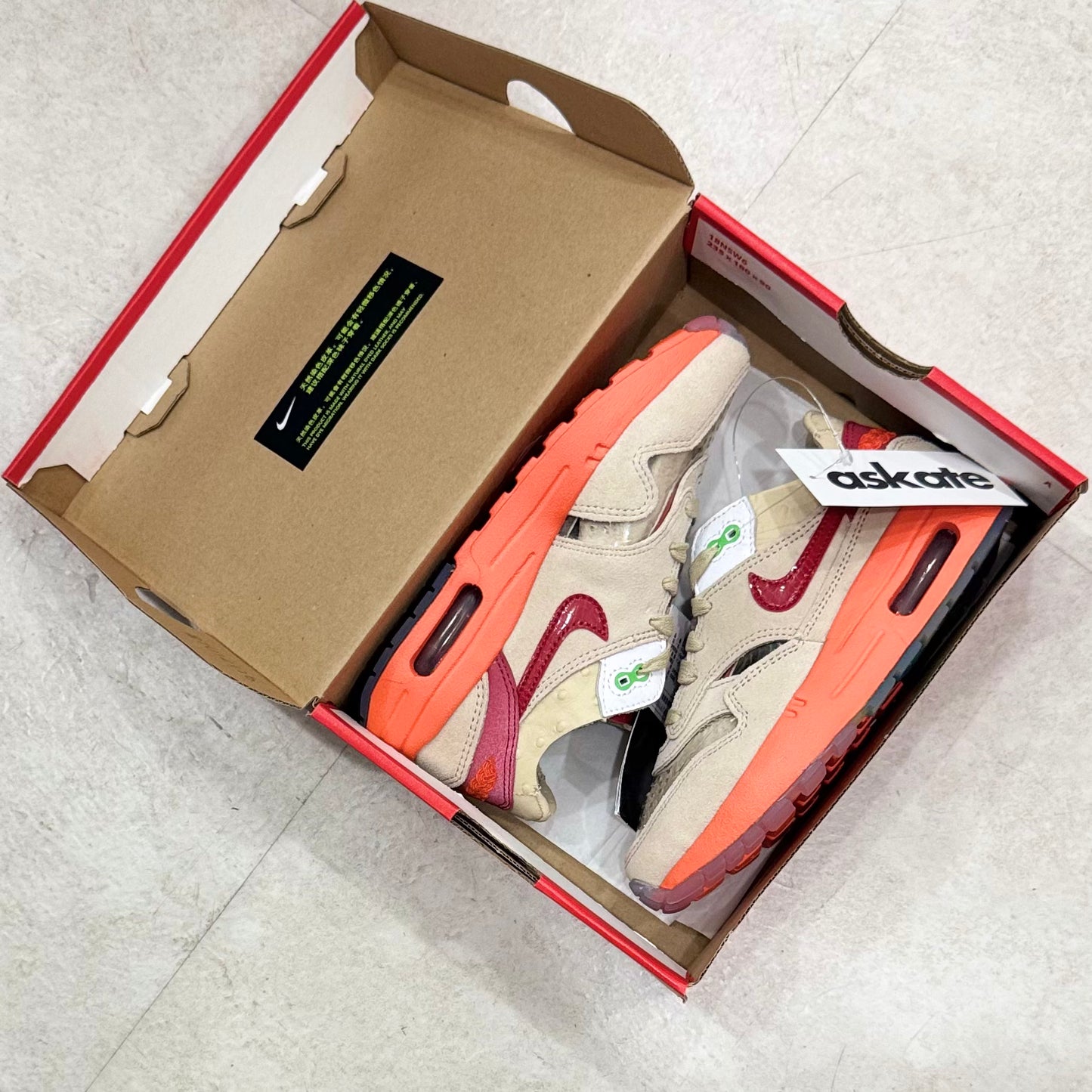 DH2493-100 Nike Air Max 1 Clot