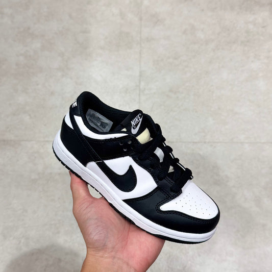 CW1588-100 Nike Dunk Panda
