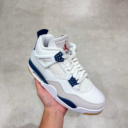 DR5415-100 NIke SB Air Jordan 4 Midnight Navy