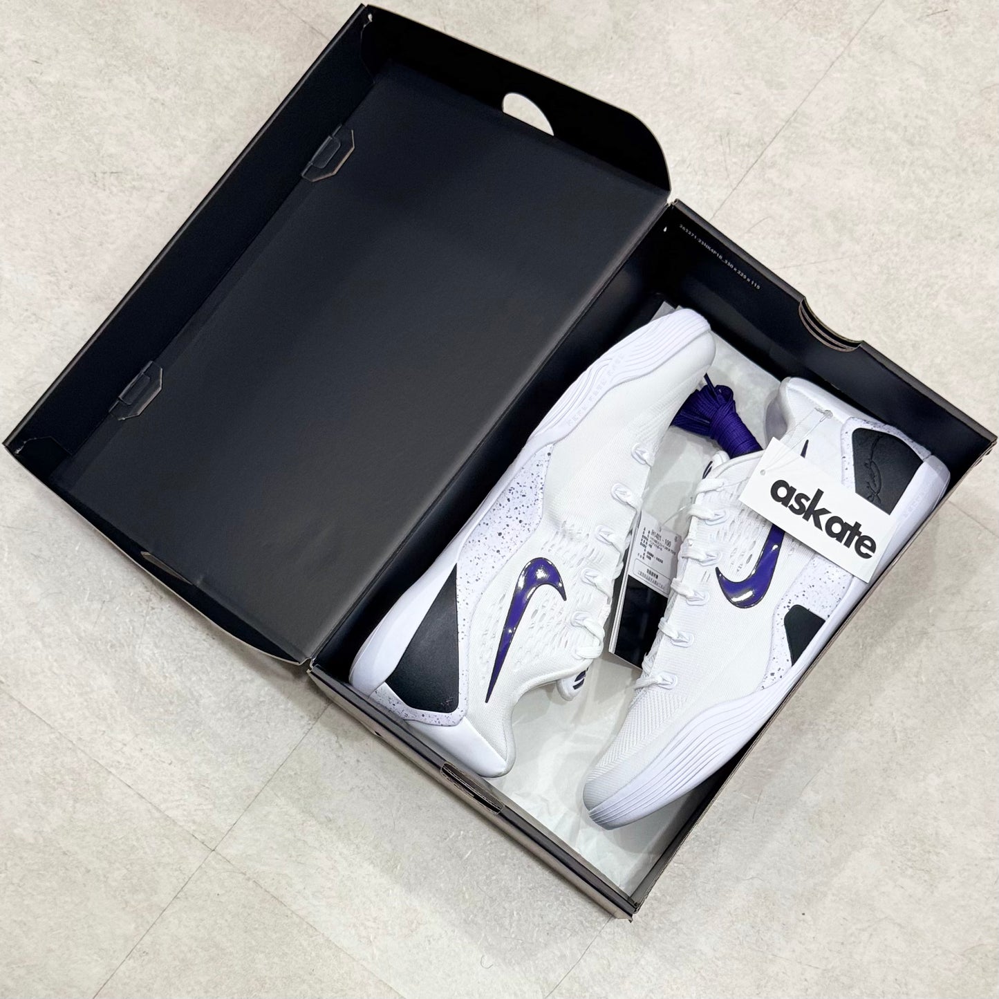 IH1401-100 Nike Kobe 9 Court Purple