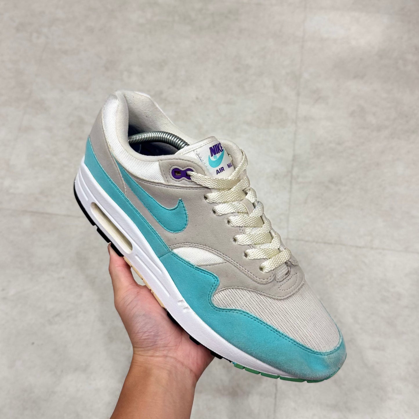 908375-105 Nike Air Max 1 Anniversary