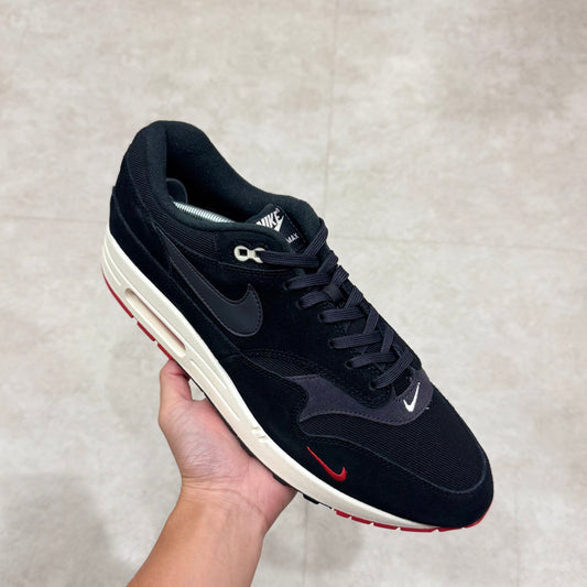 875844-007 Nike Air Max 1 Bred