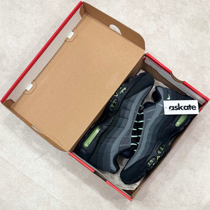HM0622-001 Nike Air Max 95 Vapor Green