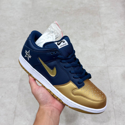 CK3480-700 Nike SB Dunk Supreme
