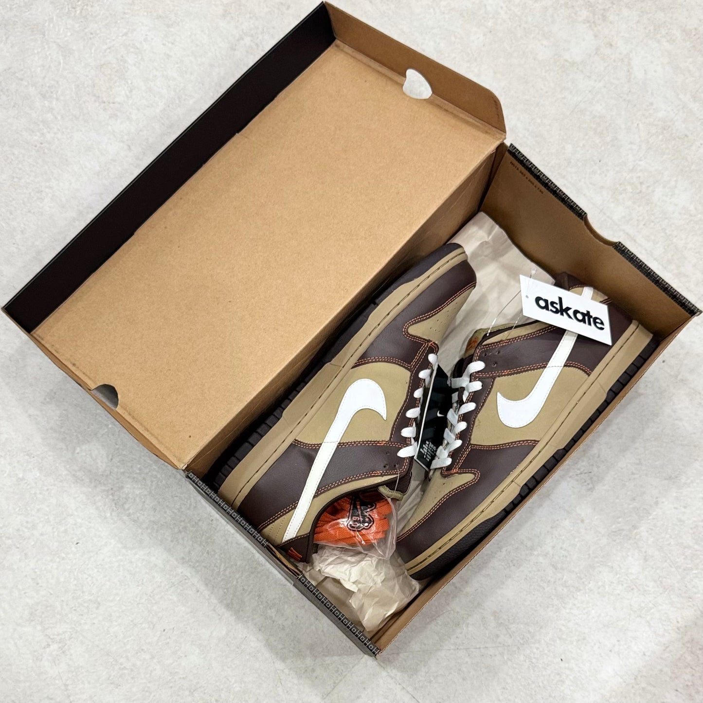 314142-212 Nike 6.0 Dunk Tweed